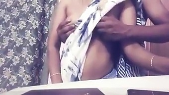 Aunty From Tamil In Porn