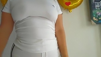 Experience My Step Sister'S Massive Rear As She Gives Oral And Straddles Before Getting Filled With Semen