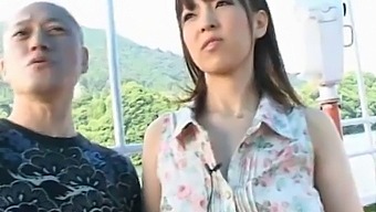 Mashiro, The Naughty Asian Girl Enjoys A Public Blowjob