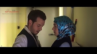Turkish Beauty Akkya Begum'S Steamy 2012 Encounter