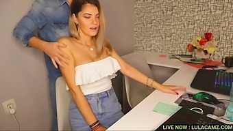 Steamy Office Encounter With A Seductive Massage | Teenie Cam Sex