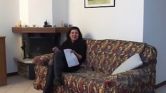 A Novice Man Penetrates The Rear End Of An Overweight Woman