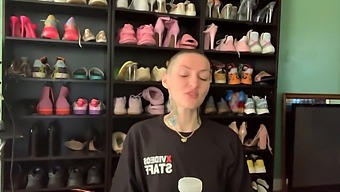 Ruby Rose'S Twerking Video With Soapy Booty And Big Ass