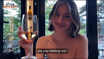 Amateur Teen Gets Fucked By A Wealthy Man On Their First Date